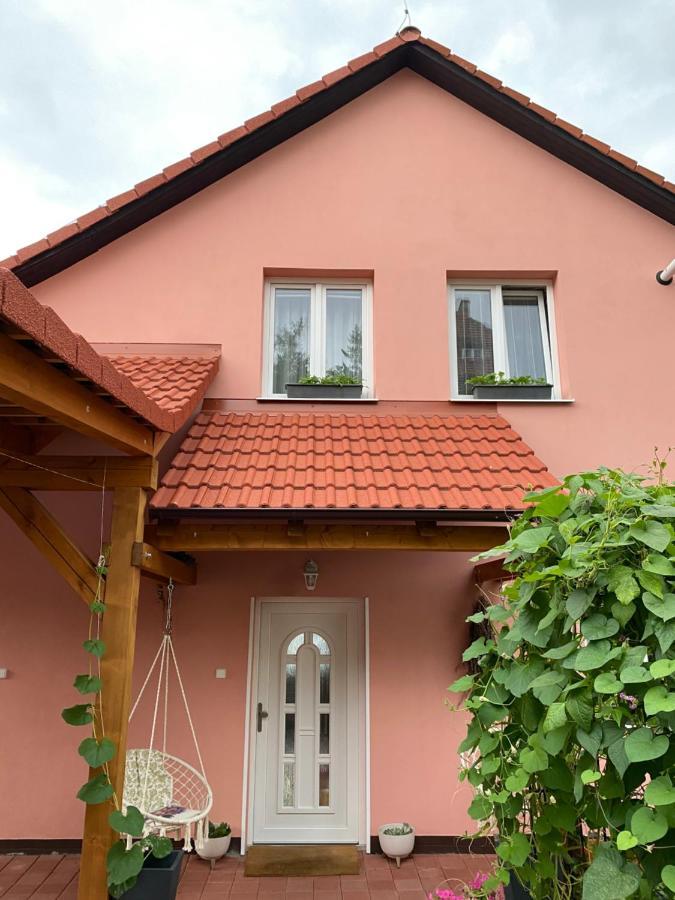Top Of The Hill Villa Prag Exteriör bild
